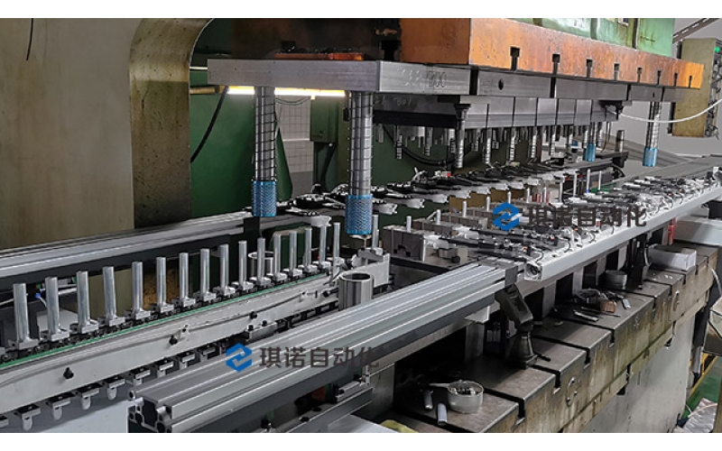 模內(nèi)多工位沖壓機(jī)械手的優(yōu)勢有哪些